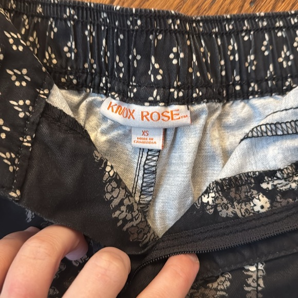 Target Shorts - Picture 2 of 3